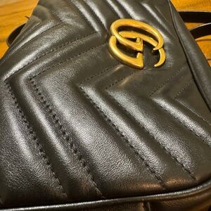 Gucci Marmont crossbody..
